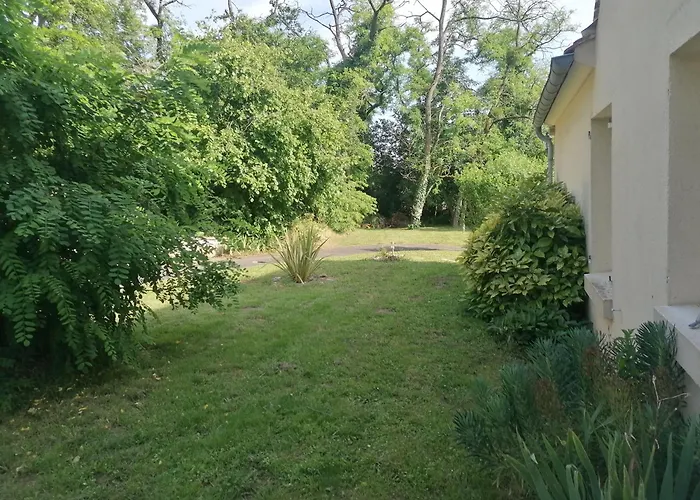 Aux Charmes De La Vallee